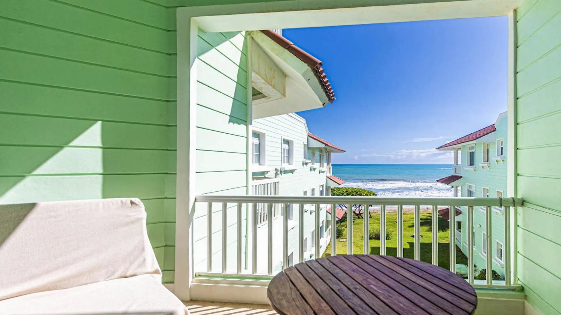 Oceanfront Apartment In Cabarete With Shared Pool And Beach Access Доминиканская Республика